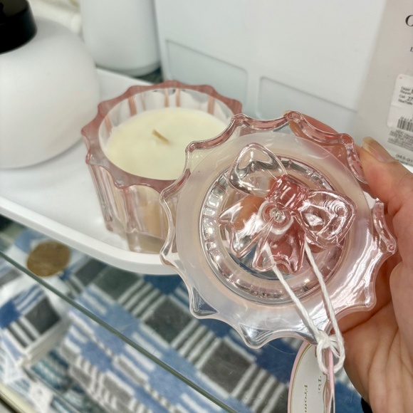 Cute pink bow glass jar candle - Picture 4 of 4